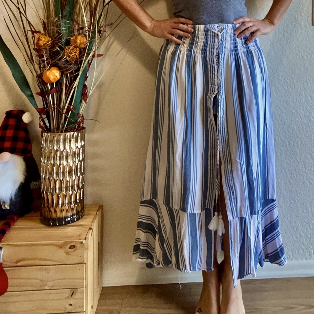 Long beautiful skirt blue and white